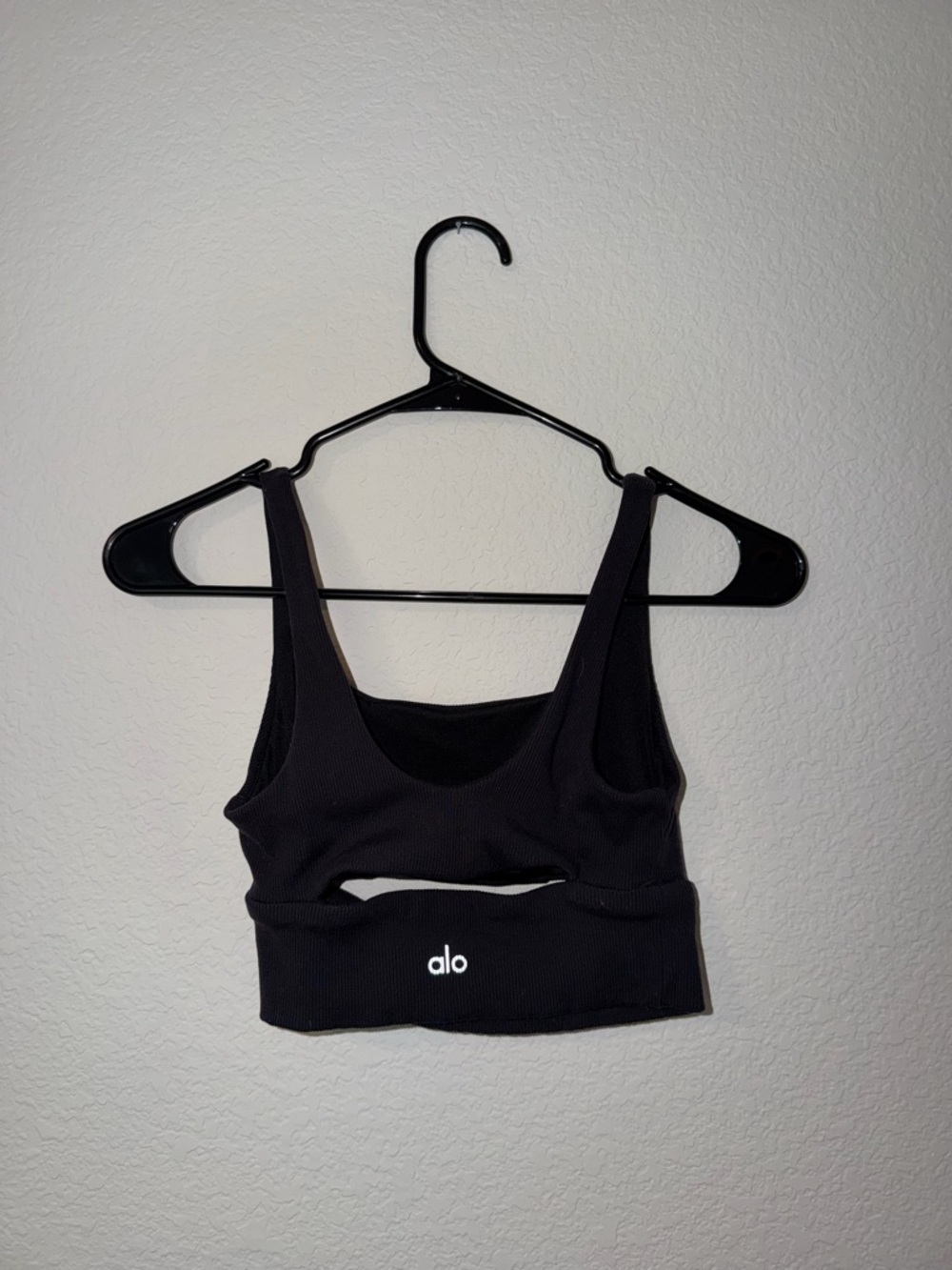 ALO Yoga Black Cutout Ribbed Crop Top